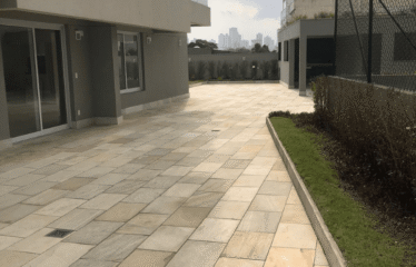 URUGUAI – 63 E 67M² – 2 DORM (SUÍTE) / 1 DORM + CLOSET – VARANDA GRILL – PQ DAS NAÇÕES